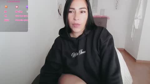 Snapshot of luna_lgomez chatting on October 15, 12:08 pm luna online show from October 15, 12:08 pm