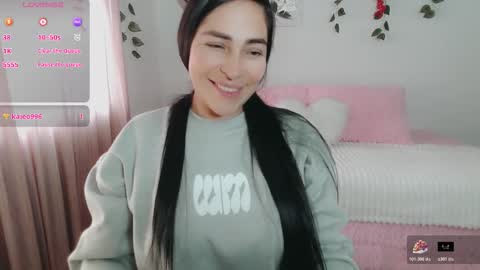 Snapshot of luna_lgomez chatting on October 31, 2:10 pm luna online show from October 31, 2:10 pm