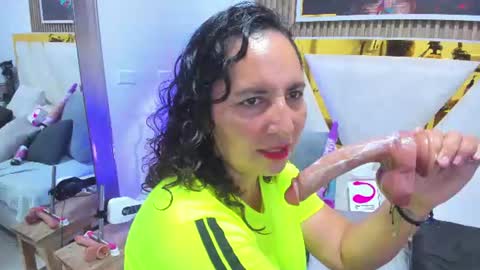 luna_naughty1 online show from July 23, 1:58 am