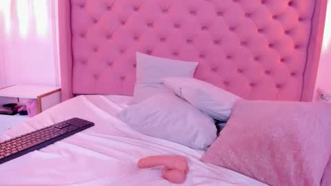 luna_solis online show from November 30, 8:57 pm