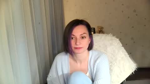 lunaa_bluee online show from May 13, 9:09 pm