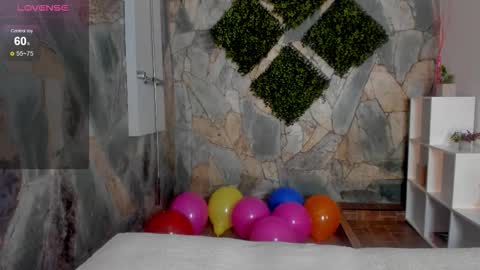 Luna  online show from October 7, 8:24 pm