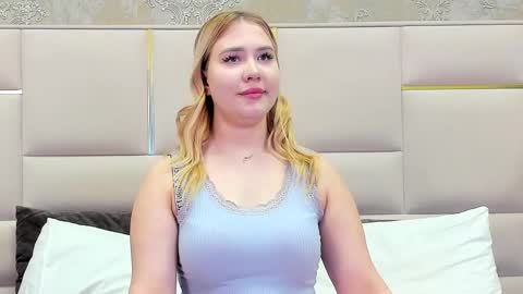 LunaHouston online show from March 7, 4:44 pm