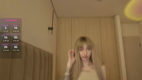 Luna online show from February 23, 10:53 pm