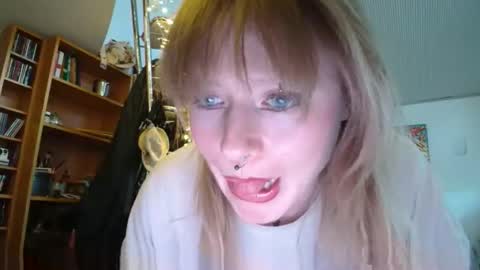 Billie Bubbles online show from November 17, 10:16 am