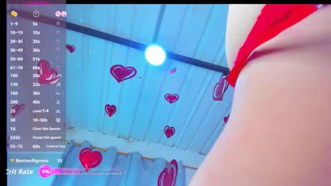 Luna  online show from February 14, 1:07 am