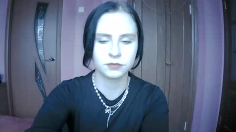 Snapshot of lunamystique_ chatting on January 28, 8:14 am lunamystique_ online show from January 28, 8:14 am