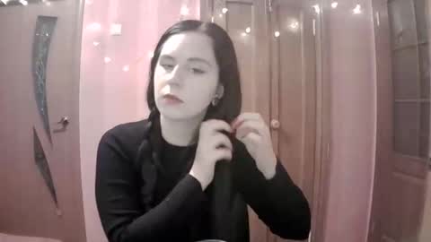 Snapshot of lunamystique_ chatting on February 11, 10:07 pm lunamystique_ online show from February 11, 10:07 pm
