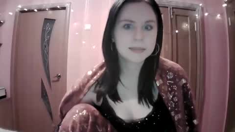 Snapshot of lunamystique_ chatting on January 29, 5:35 pm lunamystique_ online show from January 29, 5:35 pm