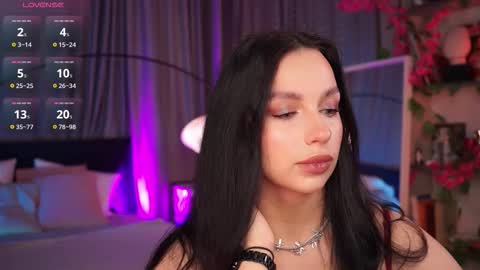 Luna  next streams Mon Tue Fri Sat Sun 8pm-5am gmt0 online show from September 19, 8:30 pm