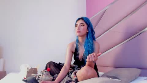Snapshot of lunapagee chatting on March 6, 5:22 pm Luna Page online show from March 6, 5:22 pm