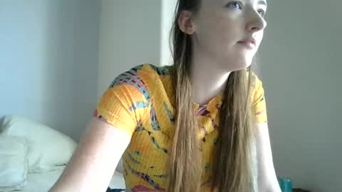 lunapixie2020 online show from June 12, 4:04 pm