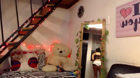 Snapshot of lunasky83 chatting on January 15, 5:08 am luna online show from January 15, 5:08 am