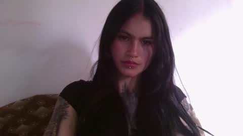 Luna online show from January 10, 4:51 pm