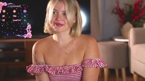 Evi online show from May 1, 8:17 am