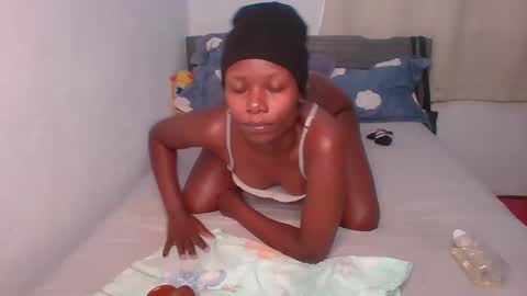 luscious online show from March 2, 5:08 am