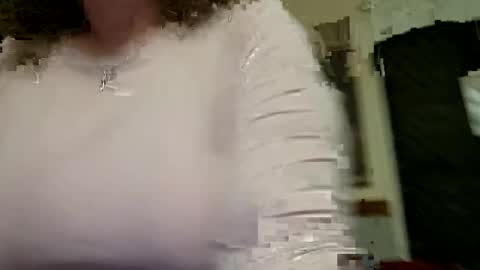 Snapshot of lusciouslibra82 chatting on February 25, 3:20 am .Clarissa. Follow me on Instagram miss buns online show from February 25, 3:20 am