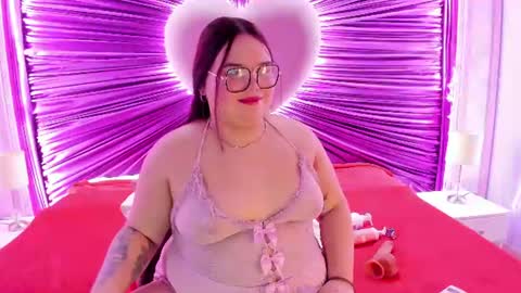 LushiLoce online show from July 18, 3:21 am