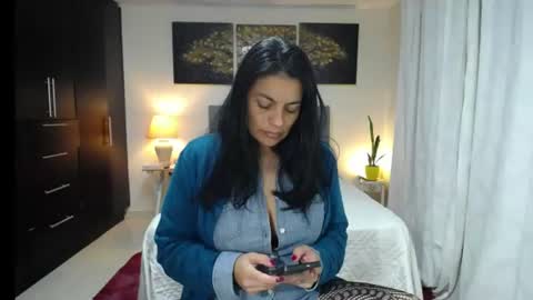 Angela 3 online show from June 21, 1:09 am