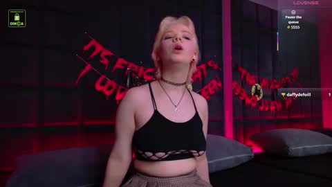 SALLY online show from October 22, 11:04 am