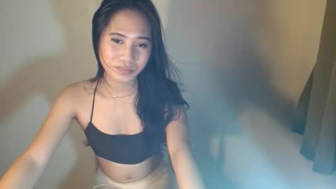 luvvnash online show from June 1, 12:01 am