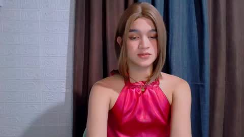 queen lux online show from February 7, 9:51 pm