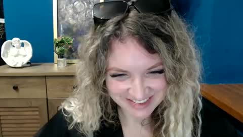 Donna online show from May 27, 7:05 am