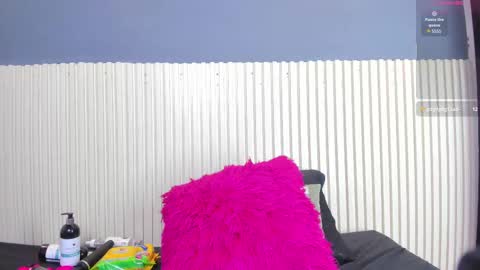 Snapshot of luxemilf chatting on October 11, 3:59 pm Luxe3 online show from October 11, 3:59 pm