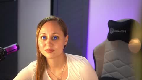 LUXIANA SEXY online show from August 9, 11:41 pm