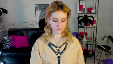Snapshot of luxrayi chatting on January 25, 3:03 pm Ray online show from January 25, 3:03 pm