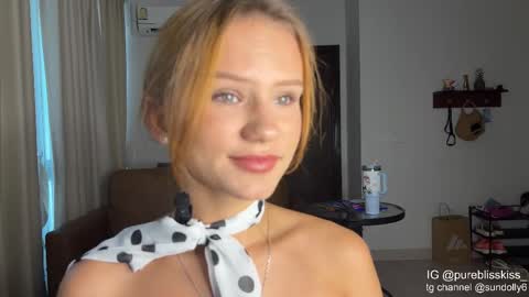 Lana online show from February 27, 4:34 am