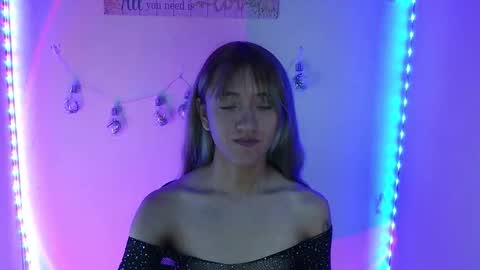 Call me Lia  online show from November 10, 9:54 pm