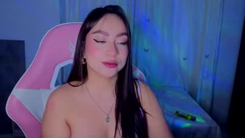 lyavalmont online show from May 28, 11:02 pm
