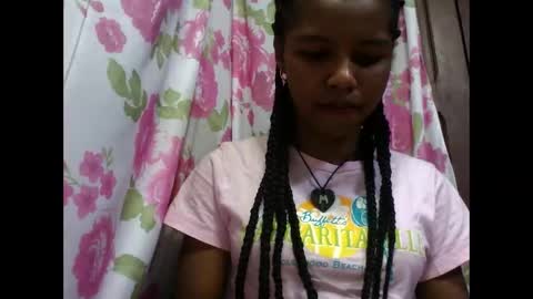 Snapshot of lydialarin chatting on October 8, 2:10 pm Lydiah online show from October 8, 2:10 pm
