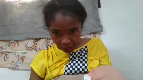 lydie856696 online show from July 20, 10:39 am