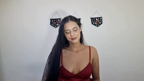lyla online show from June 19, 4:17 am