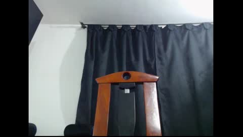 lylii_evans online show from February 17, 4:09 am