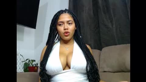 lylii_evans online show from October 2, 11:21 pm