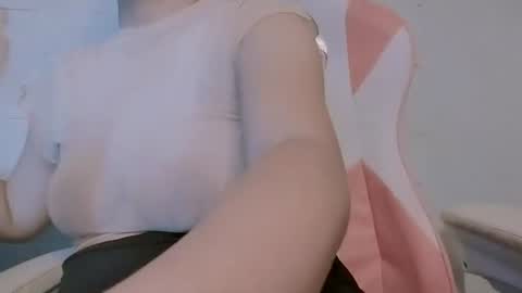 lylikixi online show from July 27, 2:19 am