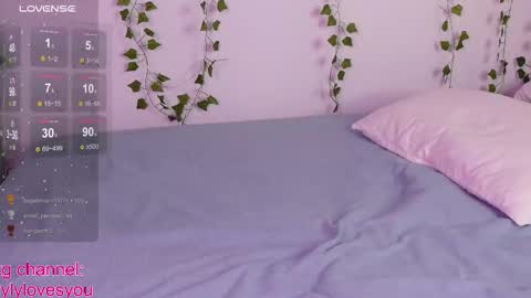 Snapshot of lyly_loveyou chatting on September 24, 9:08 am Lyly online show from September 24, 9:08 am