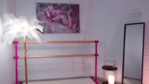 Snapshot of lyly_loveyou chatting on March 10, 5:33 am Lyly online show from March 10, 5:33 am
