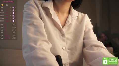 Lola online show from February 26, 8:13 pm