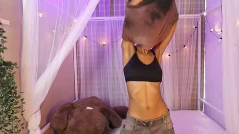 Lynx and Sun  online show from November 25, 8:09 pm