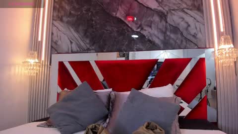 Lysa  online show from April 27, 12:35 pm