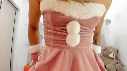 Lyxi online show from October 6, 11:38 am