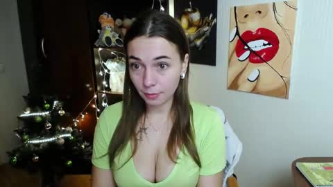 Snapshot of m_vikki chatting on December 26, 1:32 pm Vikki online show from December 26, 1:32 pm