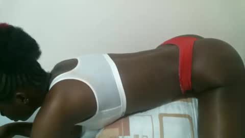 Snapshot of maars_mimi chatting on September 10, 4:12 am maars_mimi online show from September 10, 4:12 am