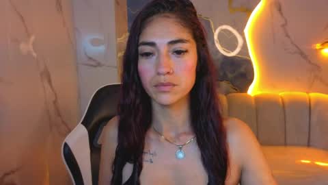 Mabell online show from May 26, 3:17 am