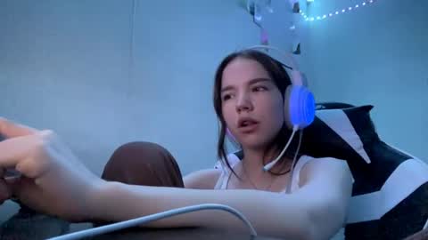 Mila online show from May 20, 6:16 pm