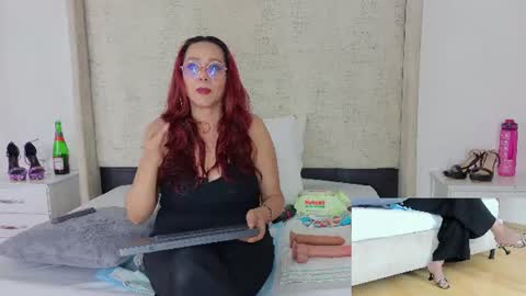 Madam Angelic online show from July 28, 3:59 am